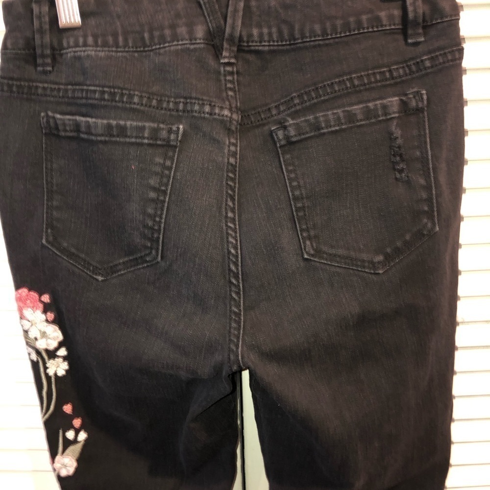 Blue Spice Black Distressed skinny floral embroidery Jeans - Picture 8 of 10